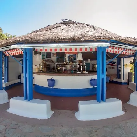 База отдыха Tangana 3*